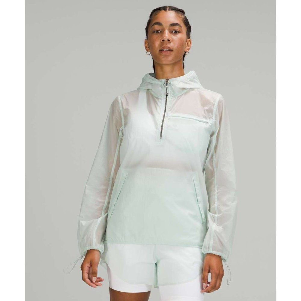 Lululemon Step Out Anorak Ocean Air Windbreaker  Rain Jacket